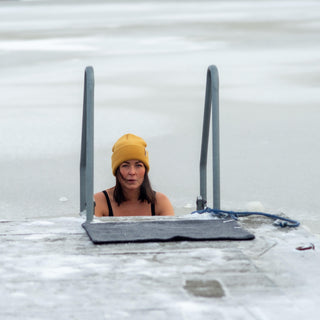 Vinterbadets fröjder  -   En kyla att omfamna